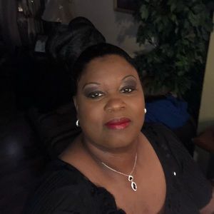 Meet your Posher, Margrett